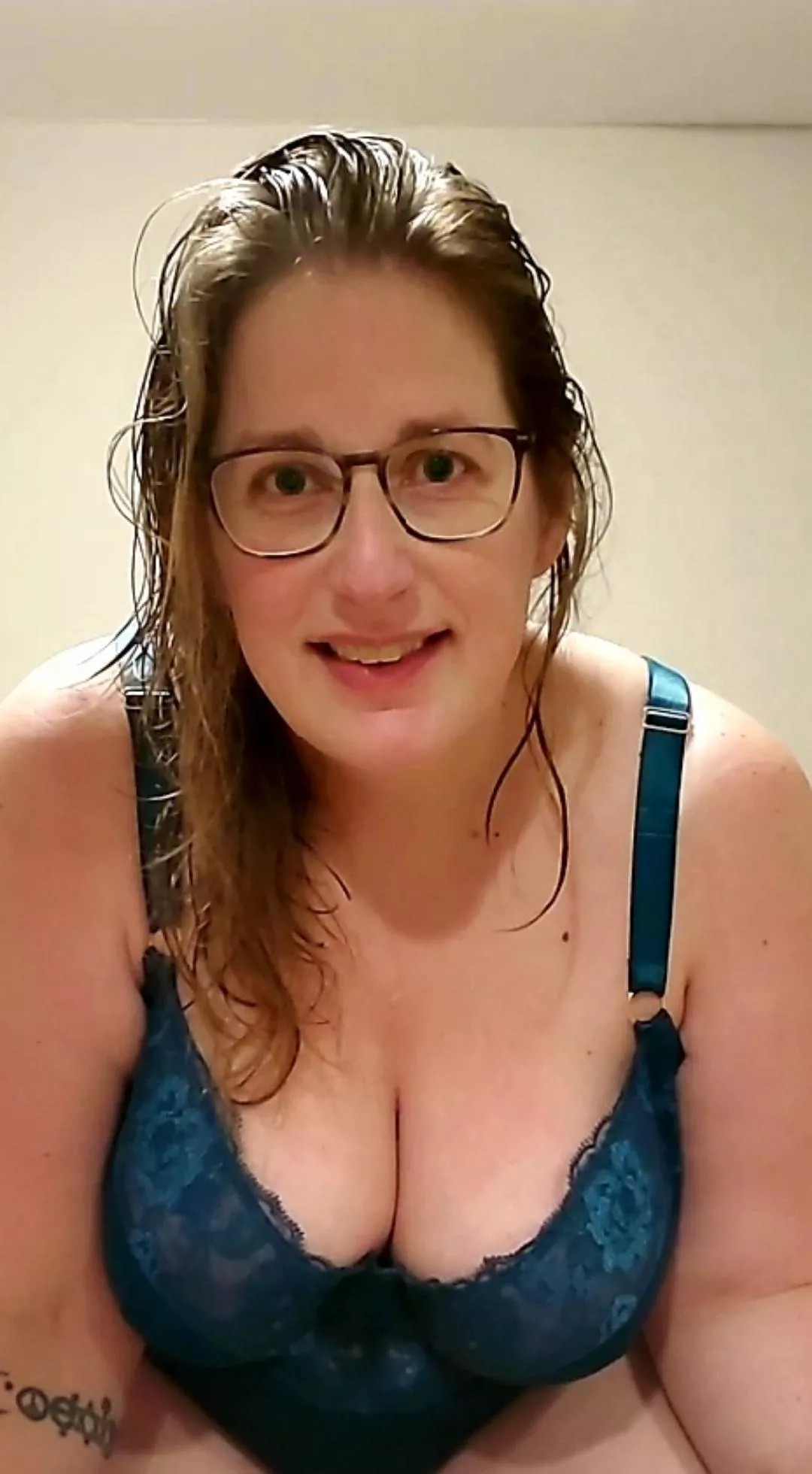 Do I interest you? 💋 [OC]