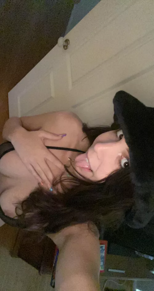 Do I look naught or cute?