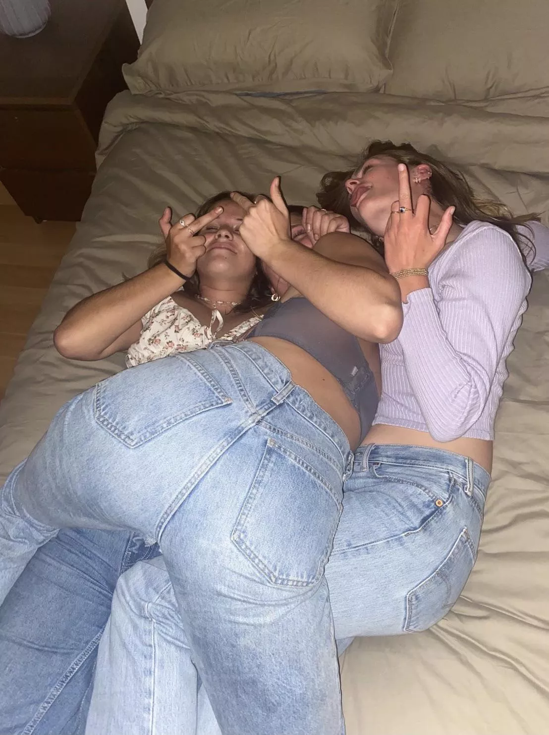 Do not take a pic of us like this… creep