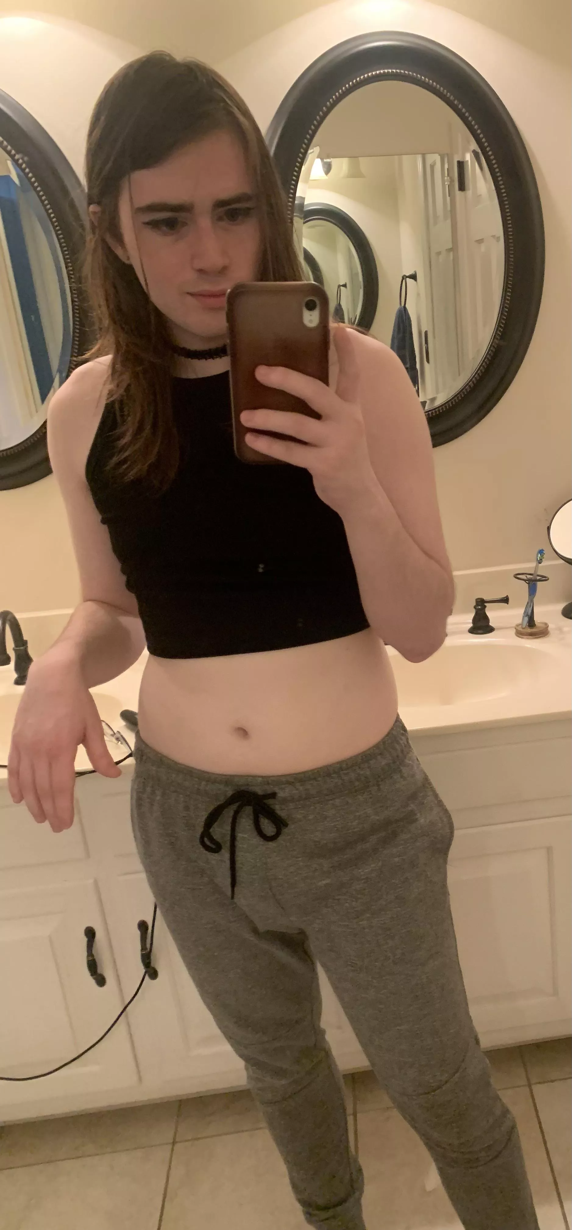 Do y’all think I’m cute 🥺