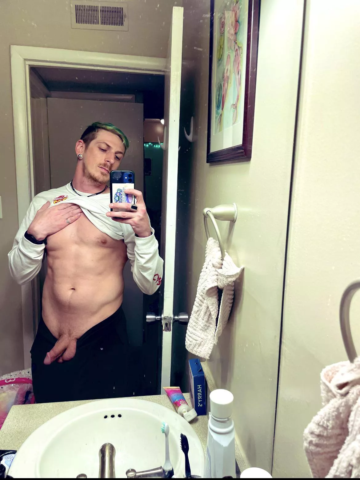 Do you have the balls for my balls😏😏