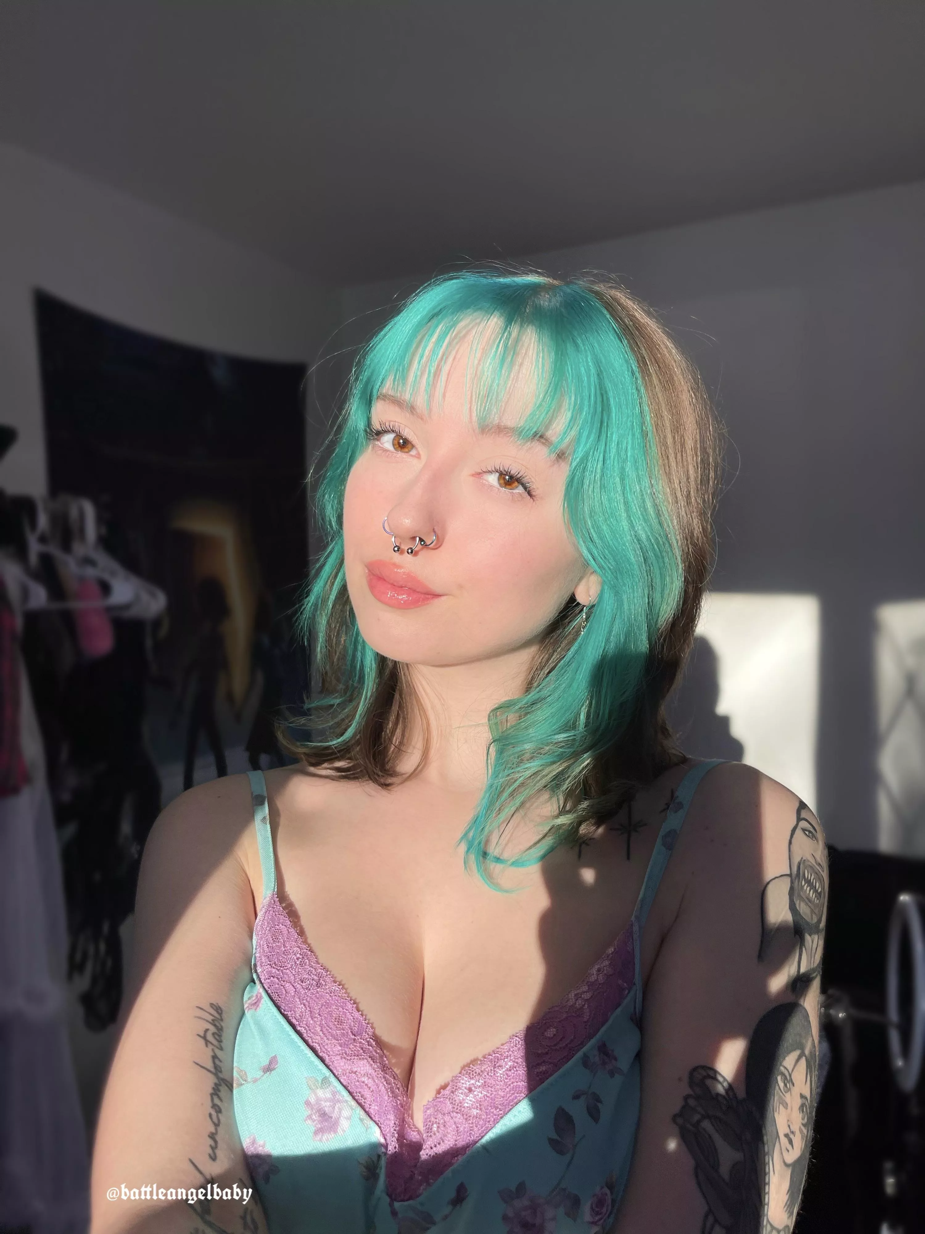 do you like colored hair girls ? 🍬