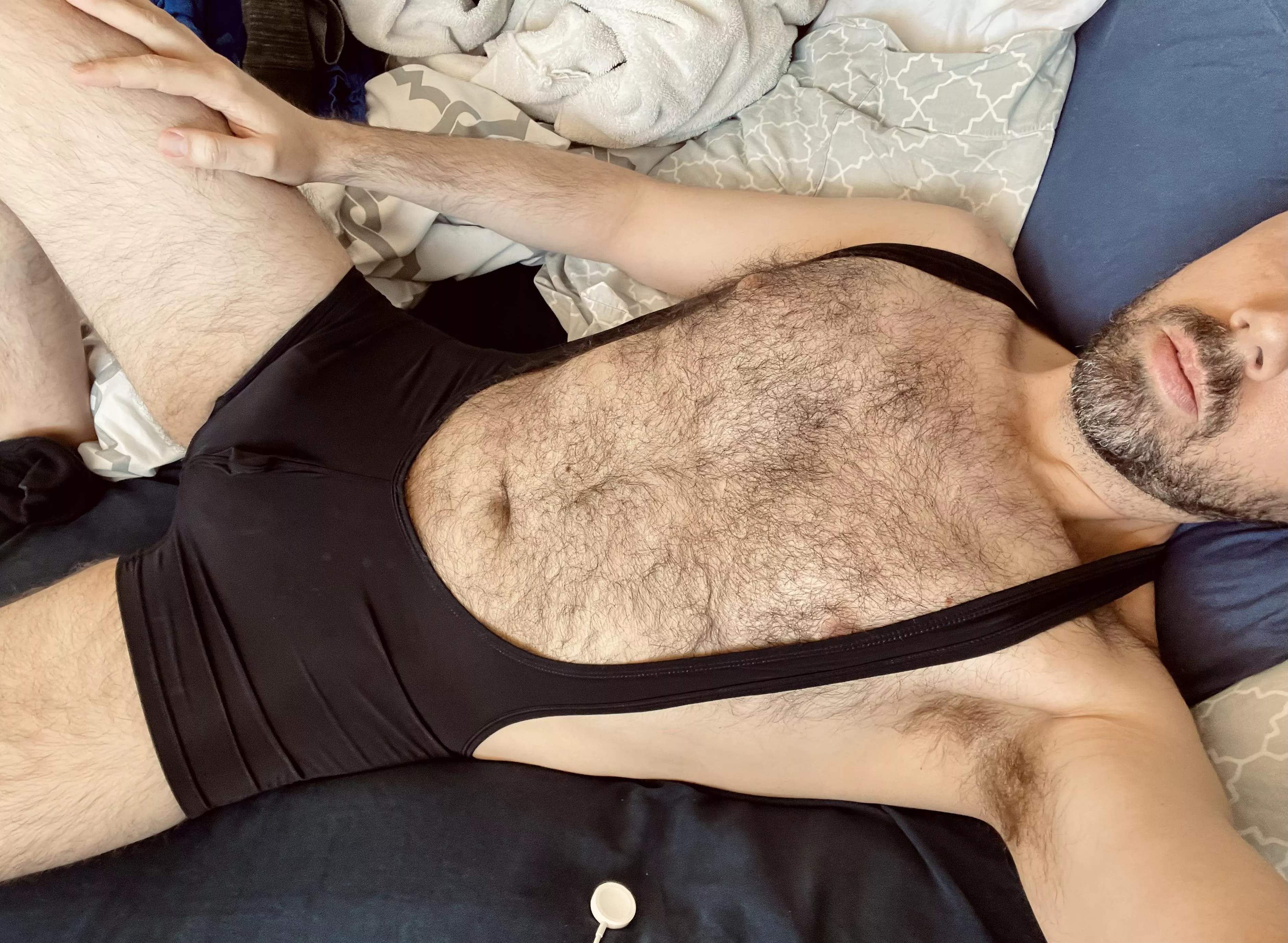 Do you like hairy daddies? Do you like hairy daddies?