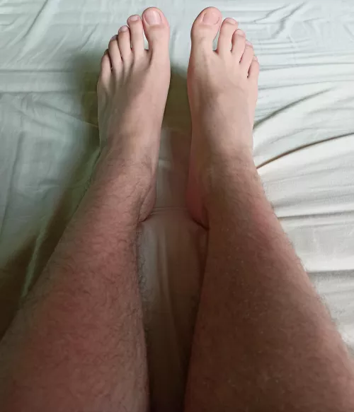 Do you like hairy legs? 😜