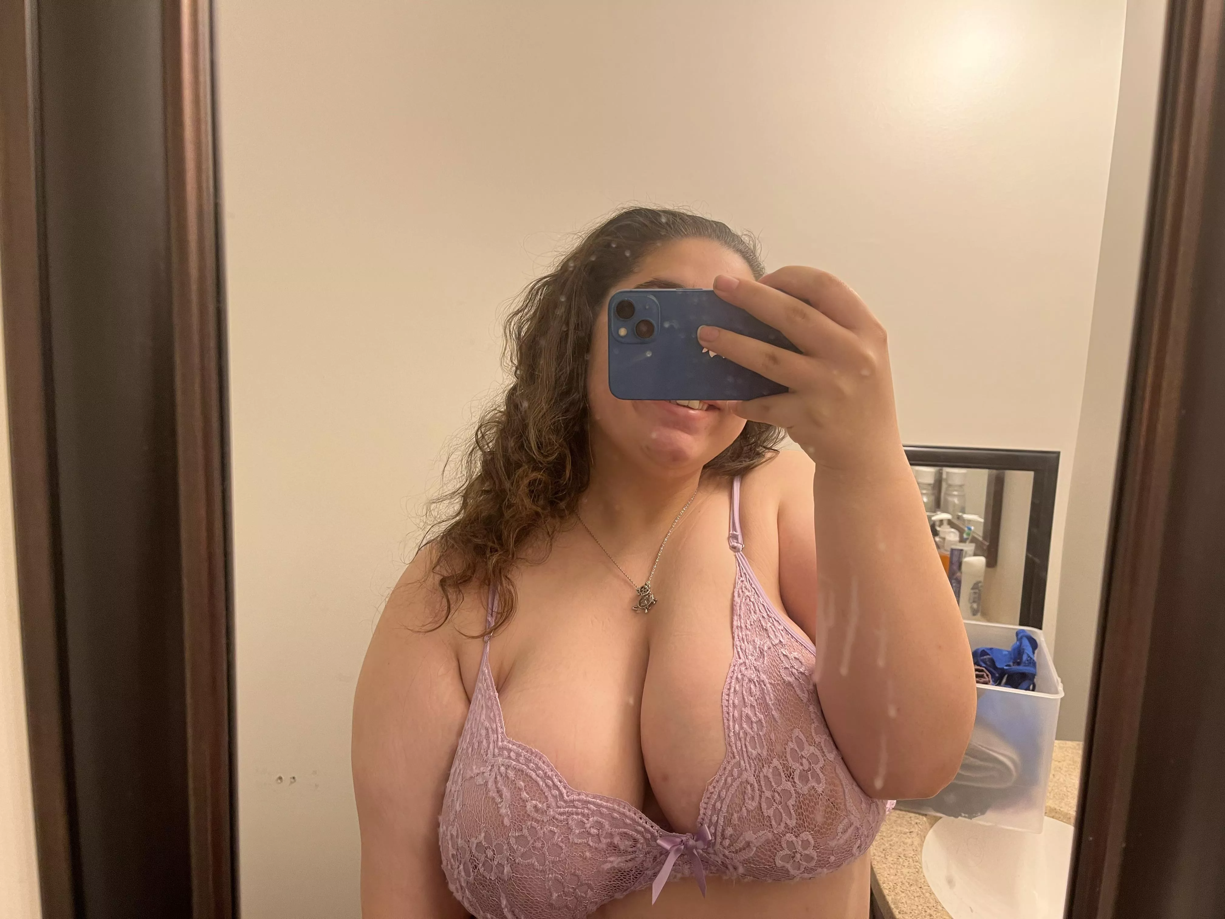 Do you like it? 🍒👀😋