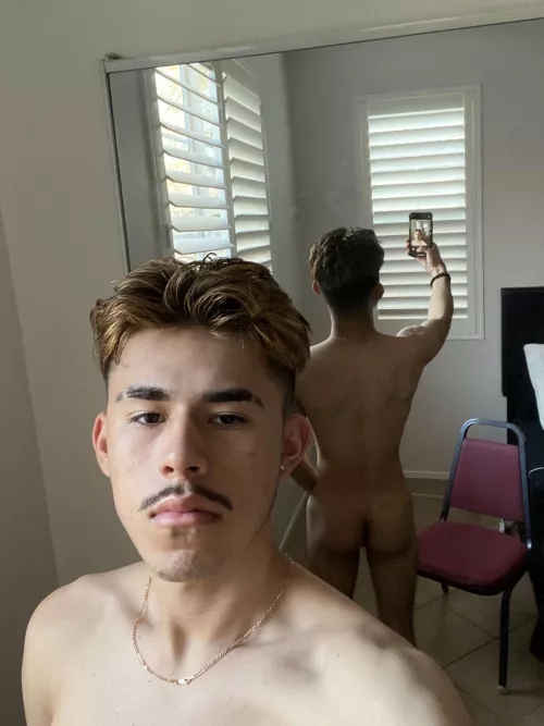 Do you like my 🍑?