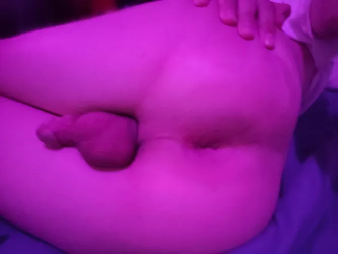 Do you like my bussy? Please don't make it flop >~<