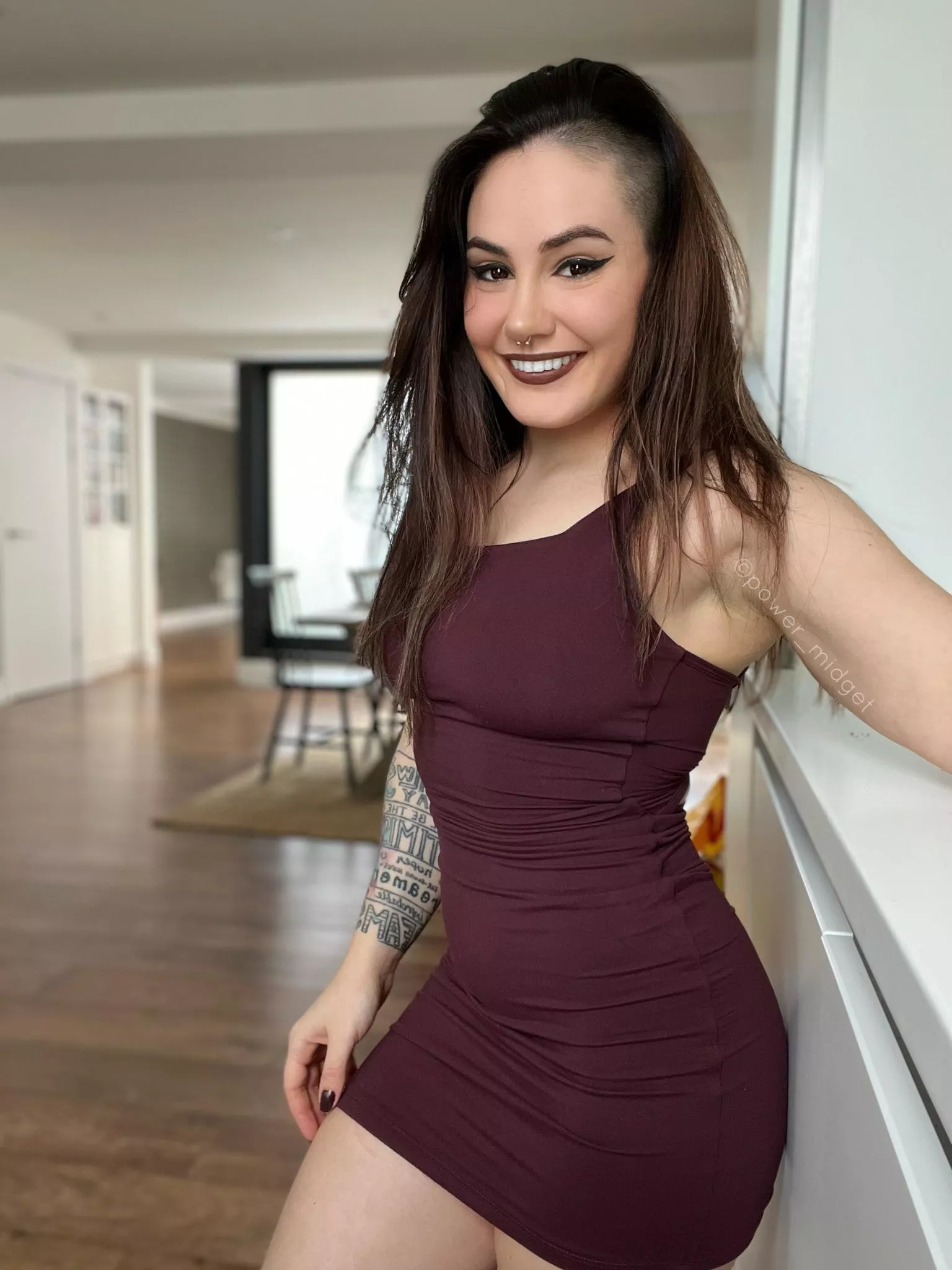 Do you like my new dress? 🥰