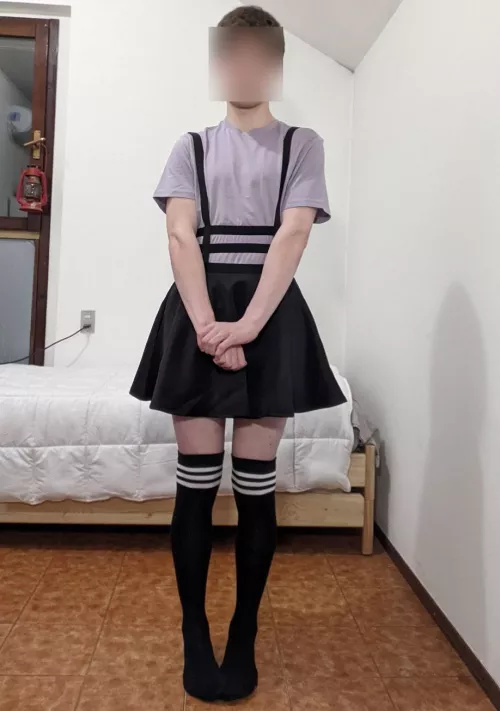 Do you like my new dress? 👉👈