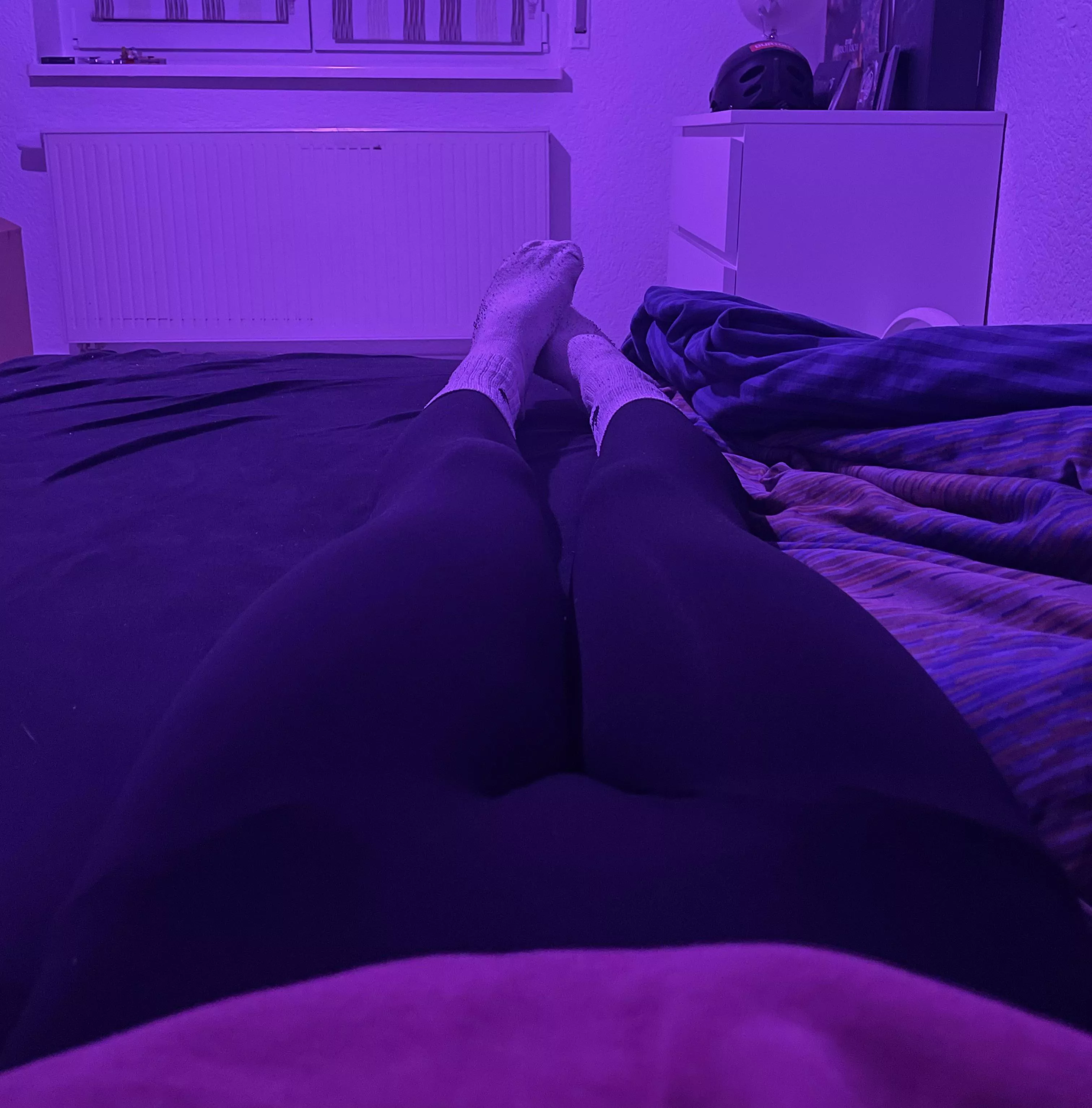 Do you like my thighs?🥺