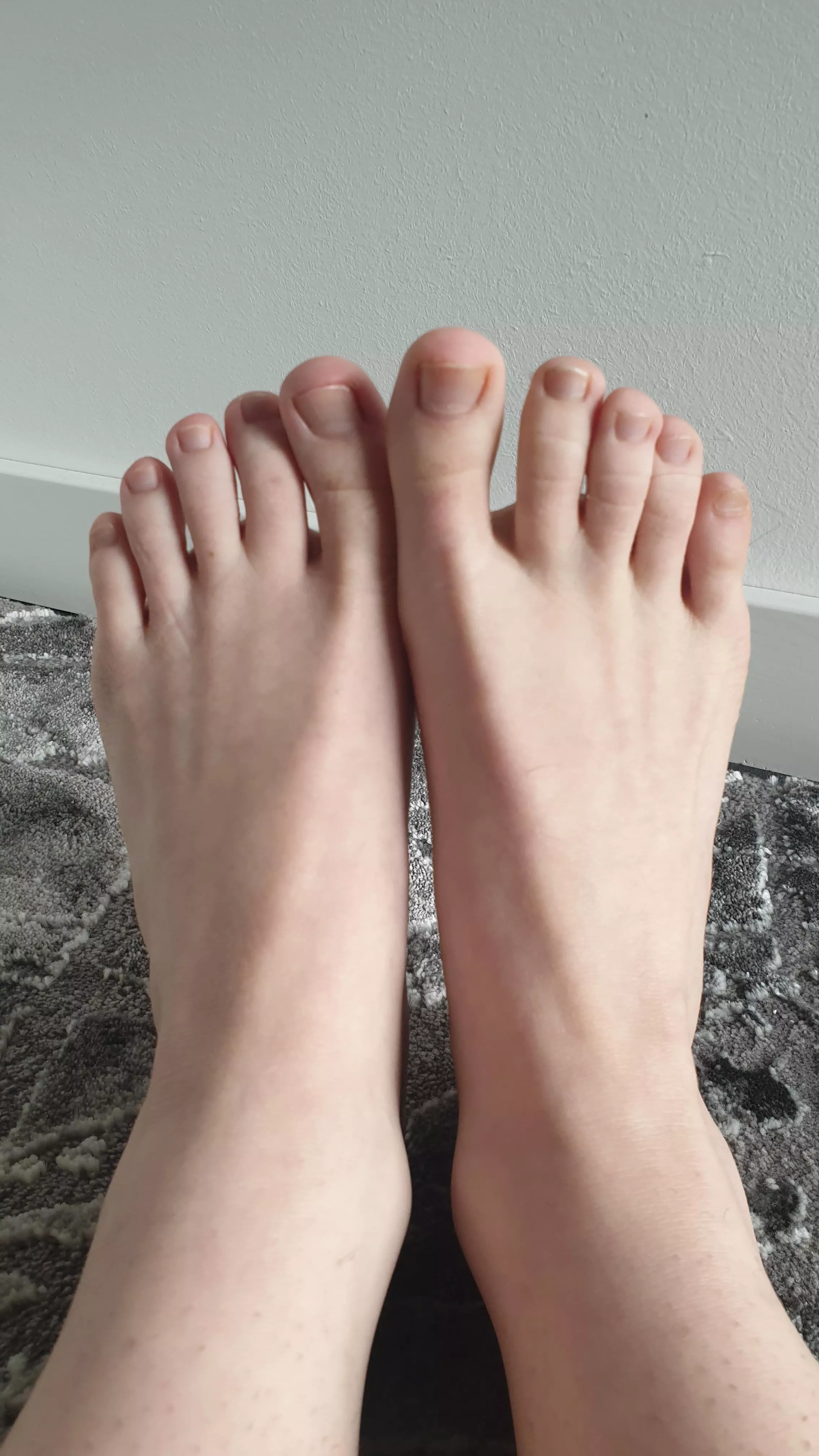 Do you like natural toe nails?