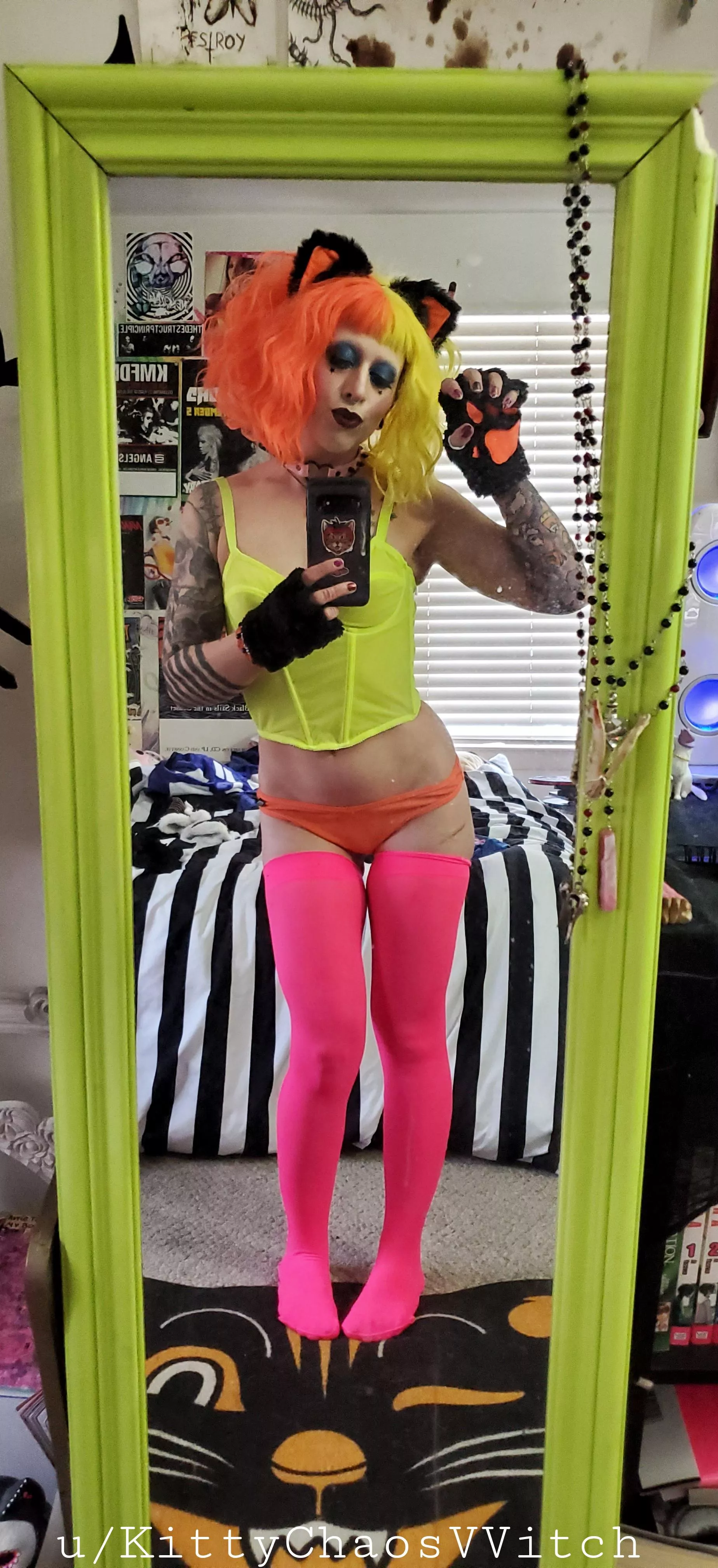 do you like neon cat girls? do you like neon cat girls?