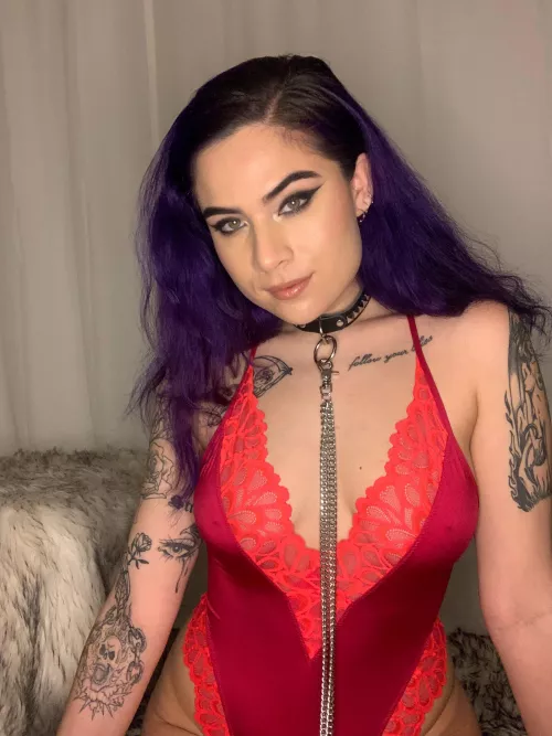 Do you like this color on me? I’m not sure about it