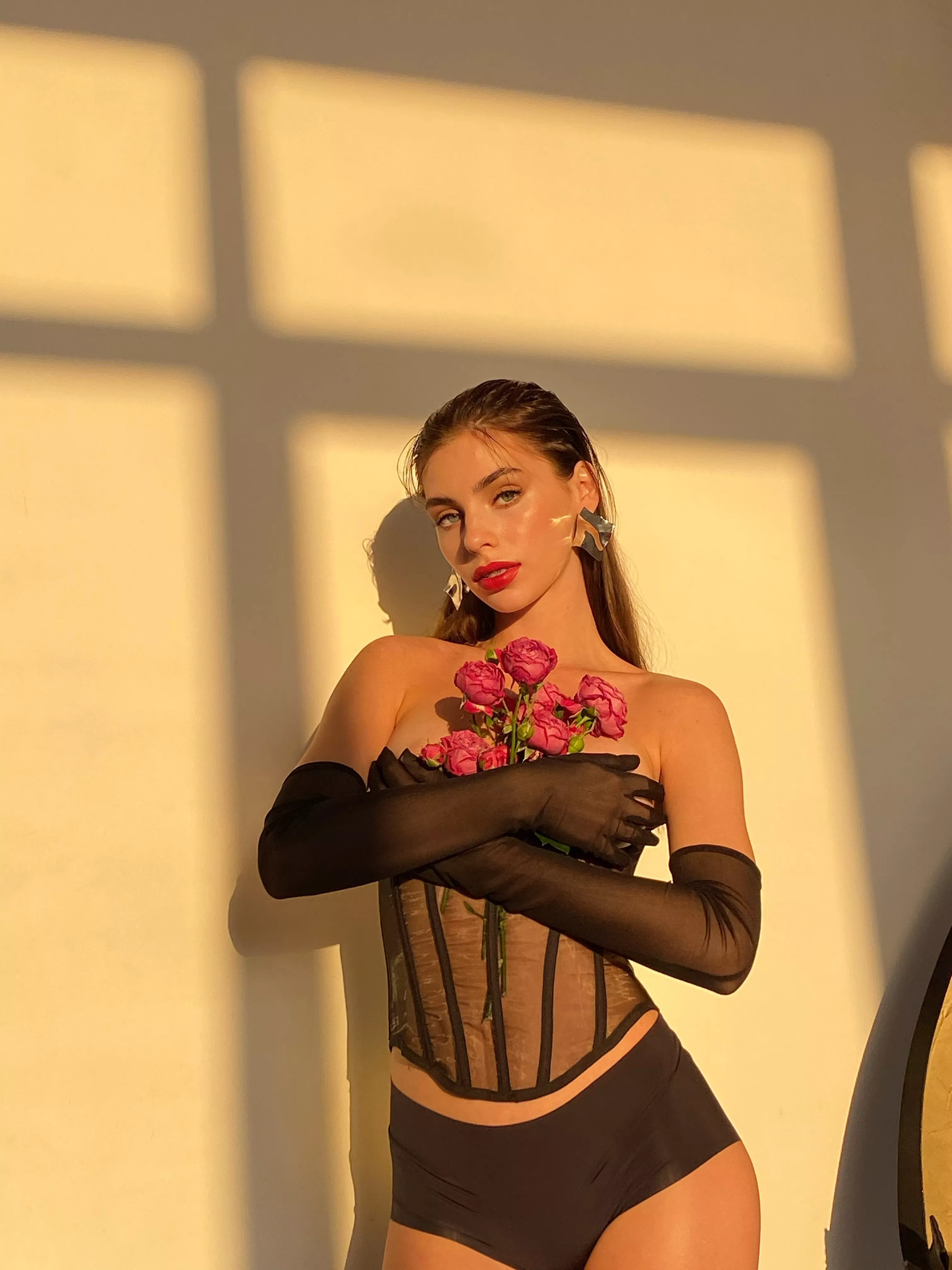 Do you love flowers? Link to my only fans page in the comments😘