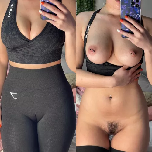 Do you prefer my tits in the bra or out? 😏