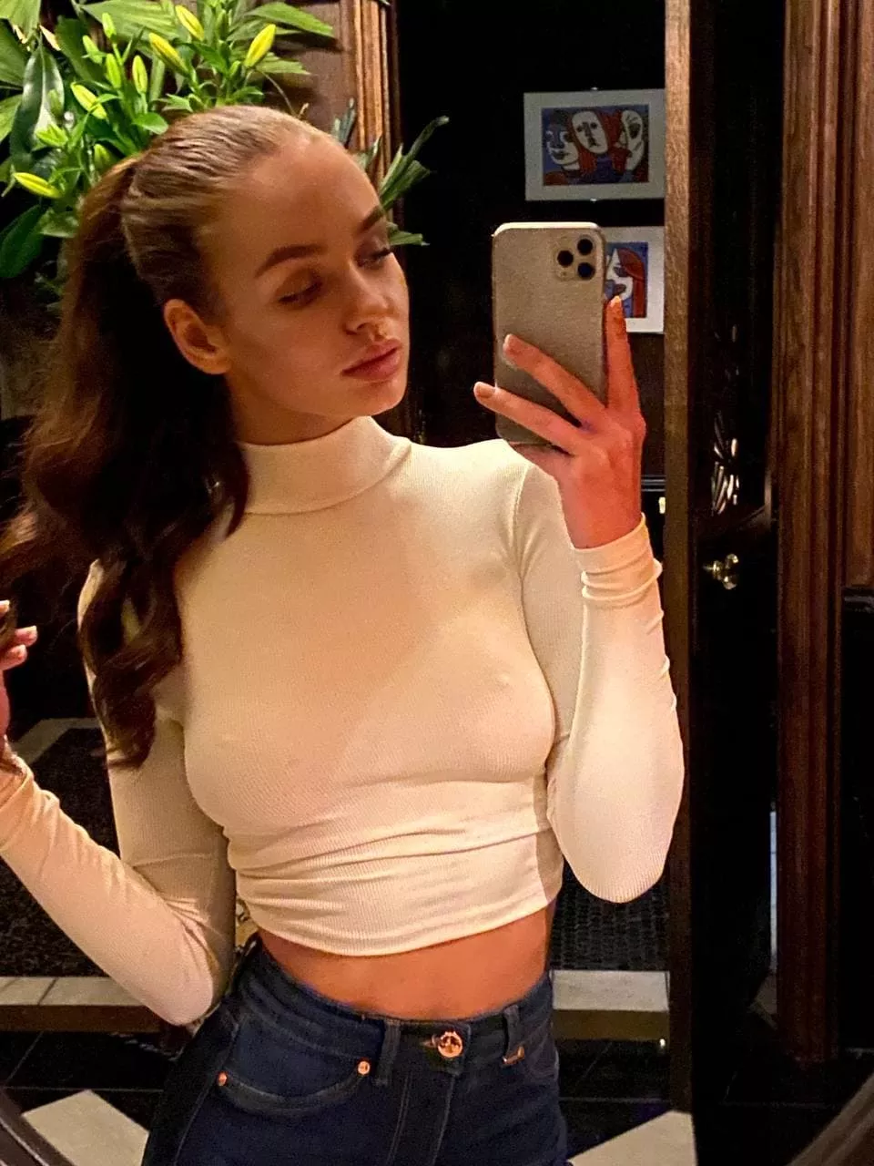 Do you see my nipples?