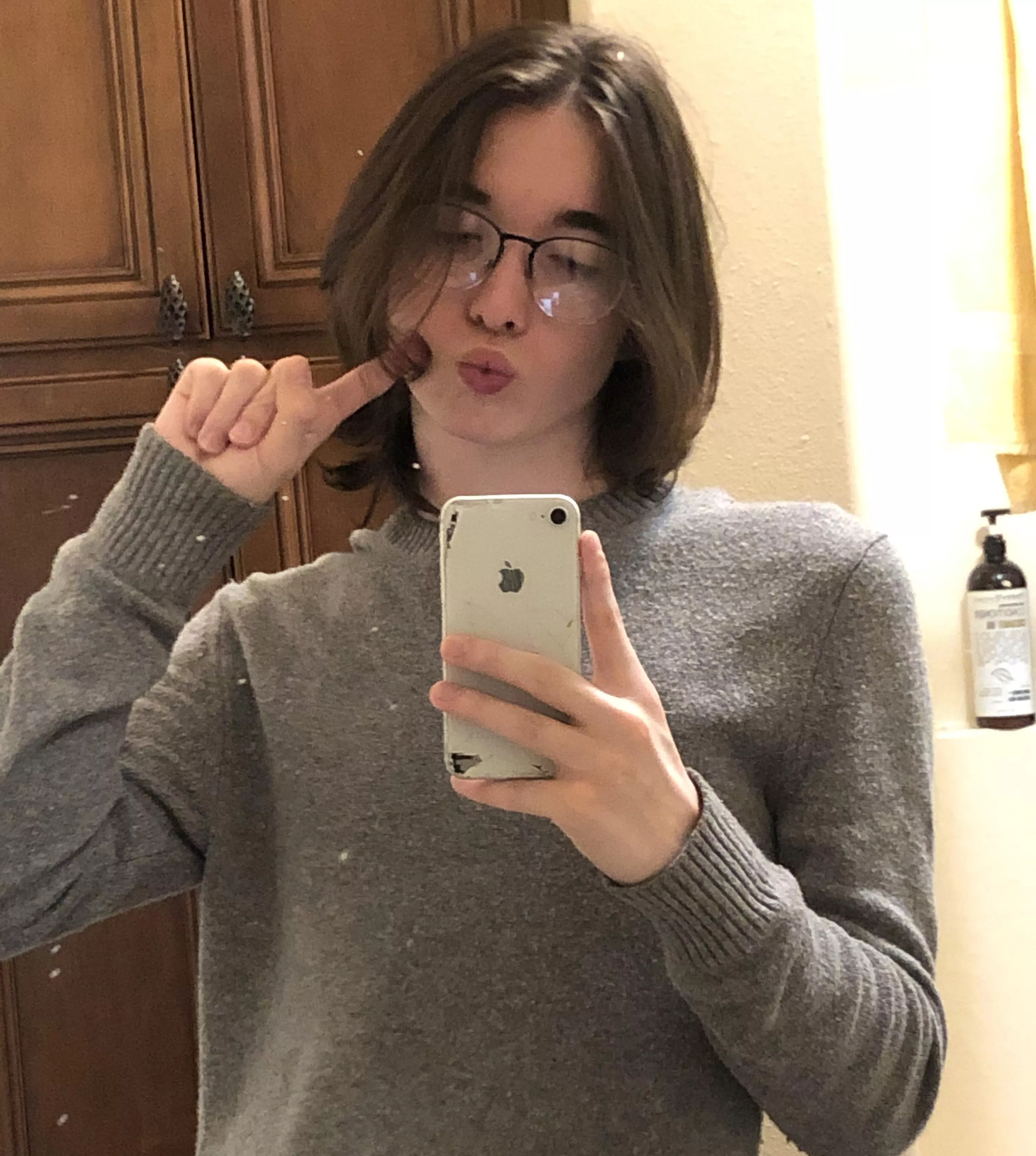 Do you think i’m cute?☺️