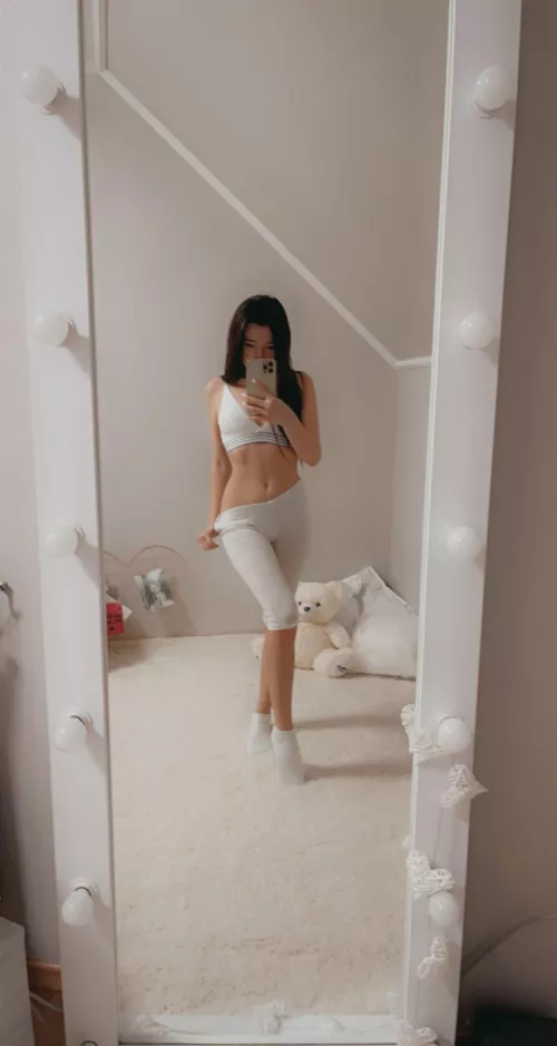 Do you want to see more hot content? up if you want😇