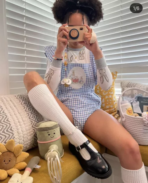 Does anyone know where i can find this romper?
