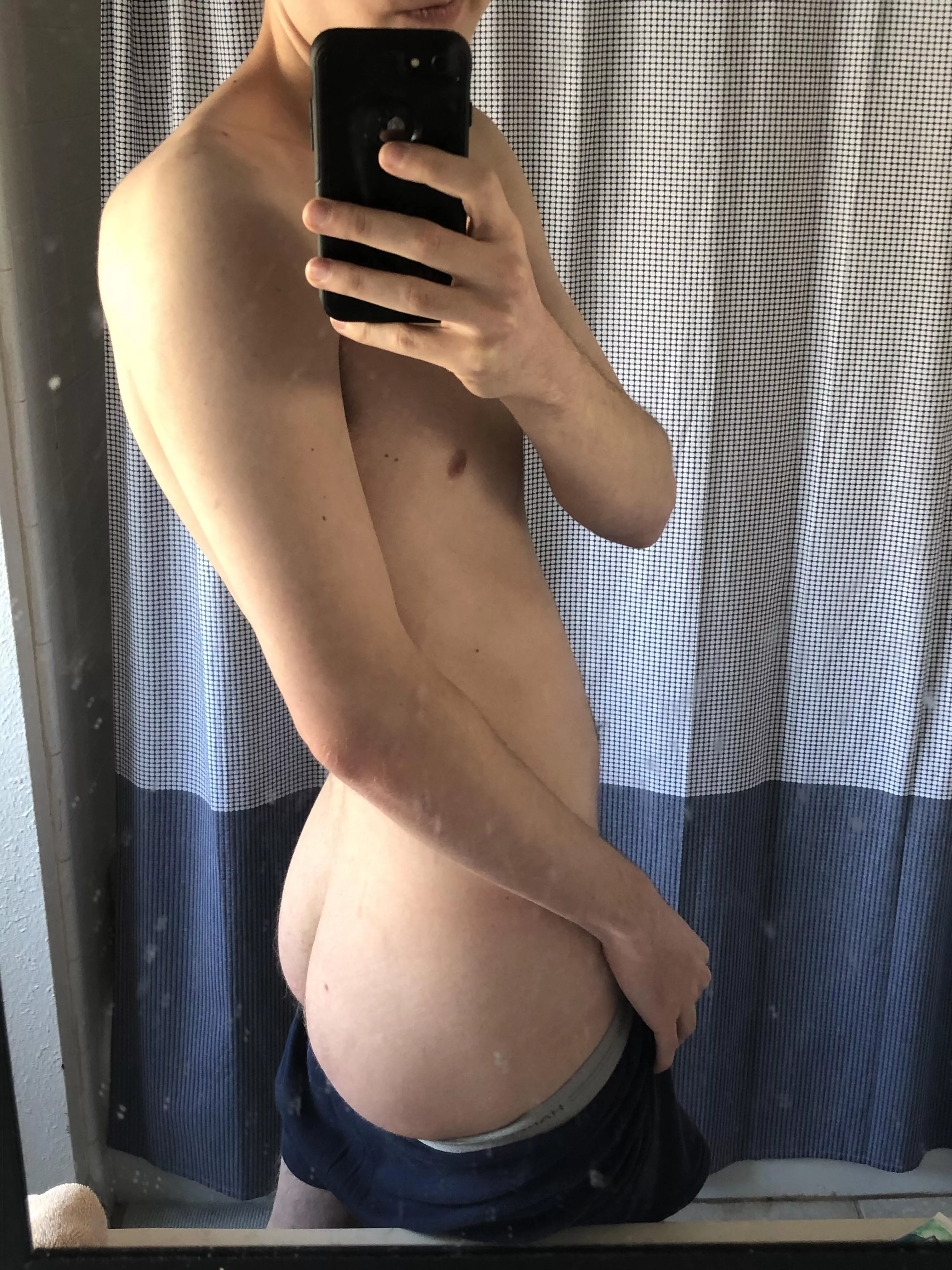 Does my ass look ok?