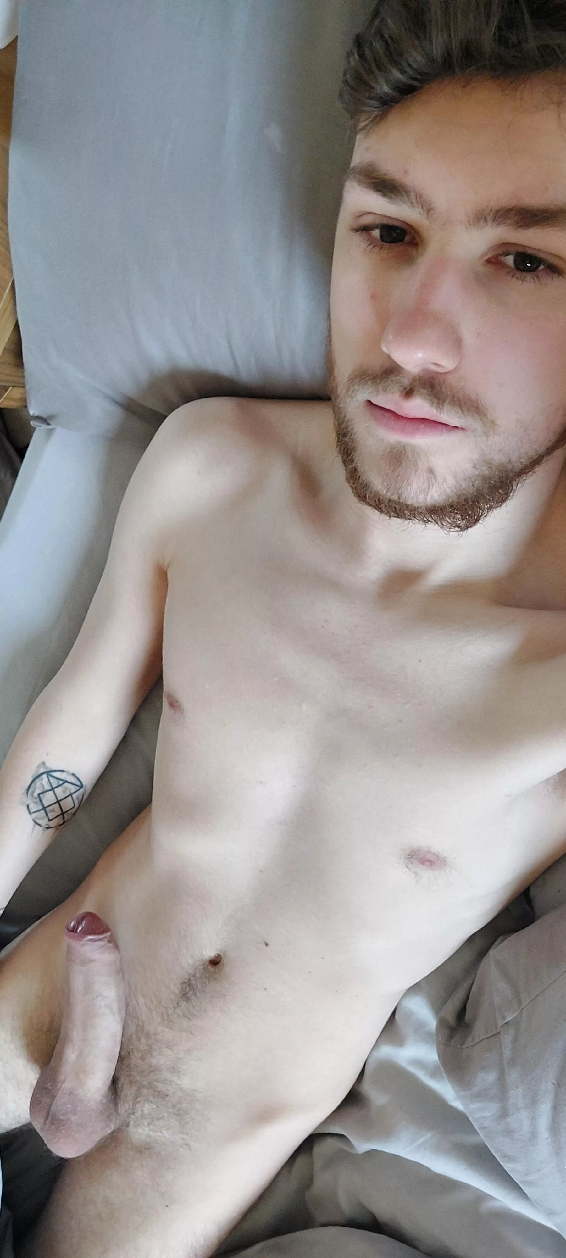 Does my precum glistening make you thirsty?