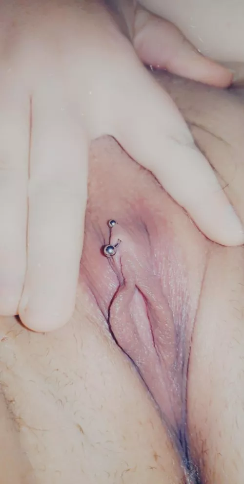 Does she look cute? 🥺😻