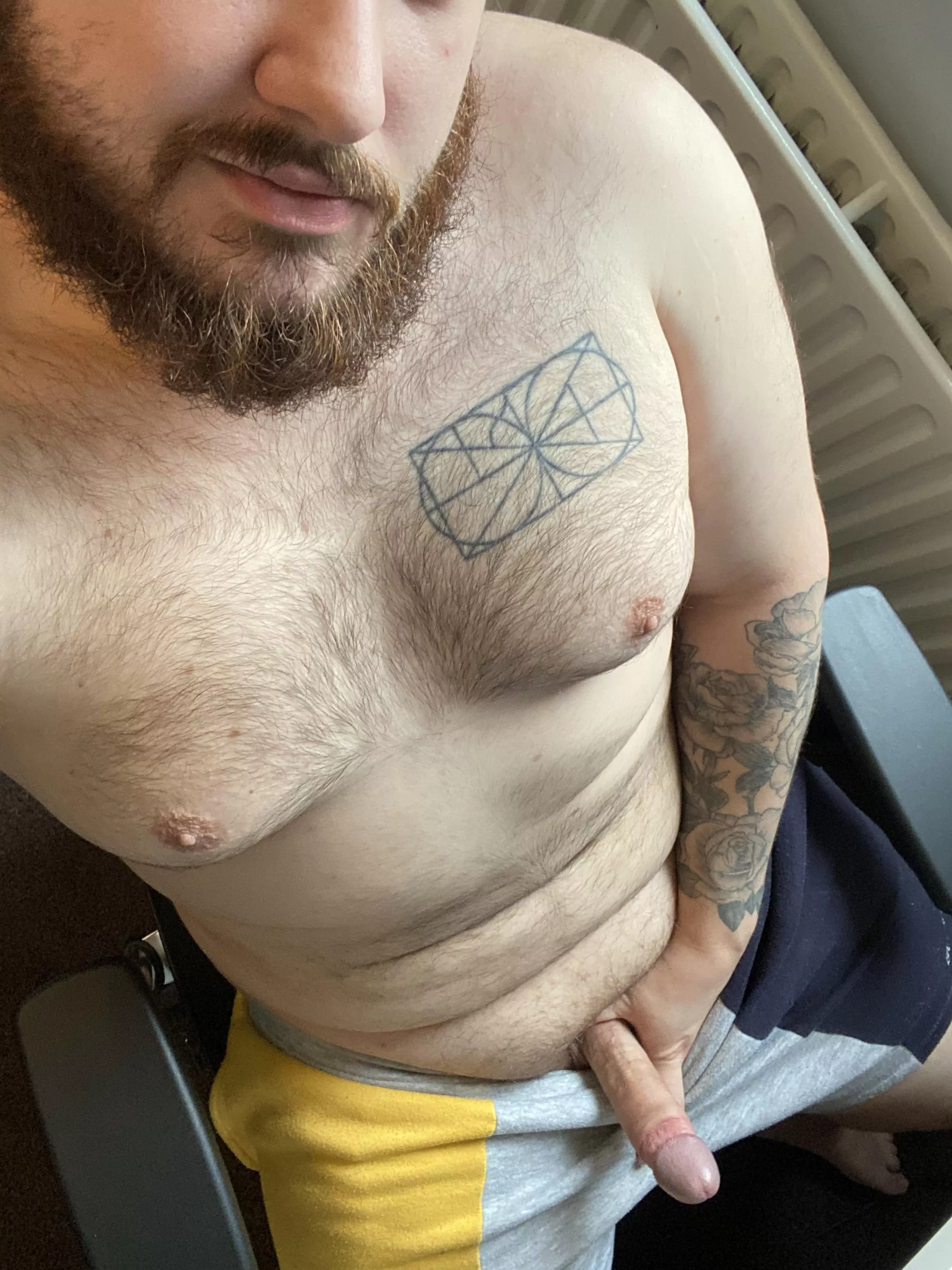 Don’t be shy son. Daddy doesn’t mind you looking