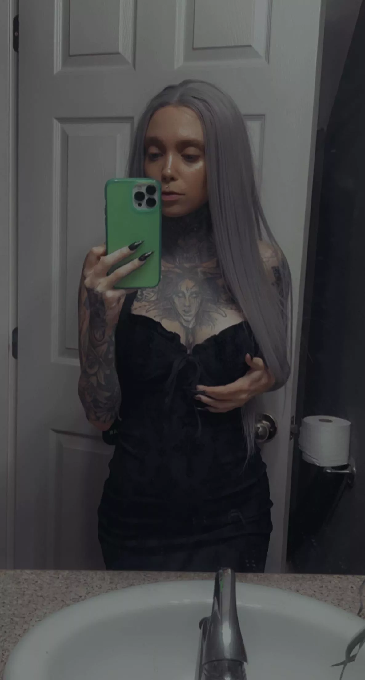 Dracula’s wifeyy .