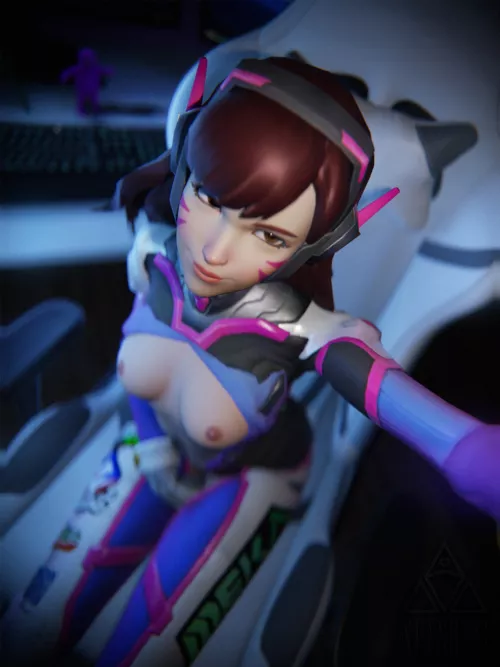DVa sends a private snap (netcrum)