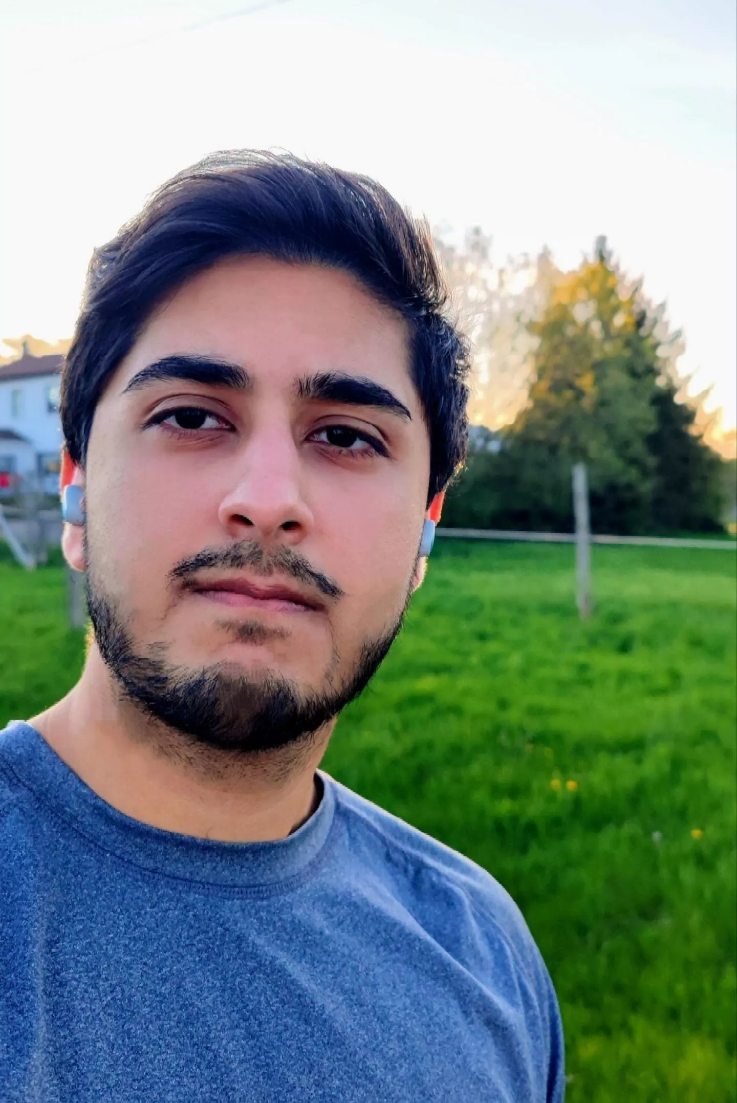 Early morning bday run - clearly not impressed 😅