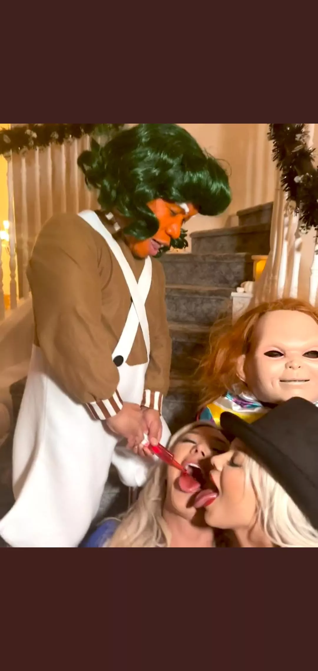 Elsa, Aubrey, and some oompa loompas, this deserves a scene