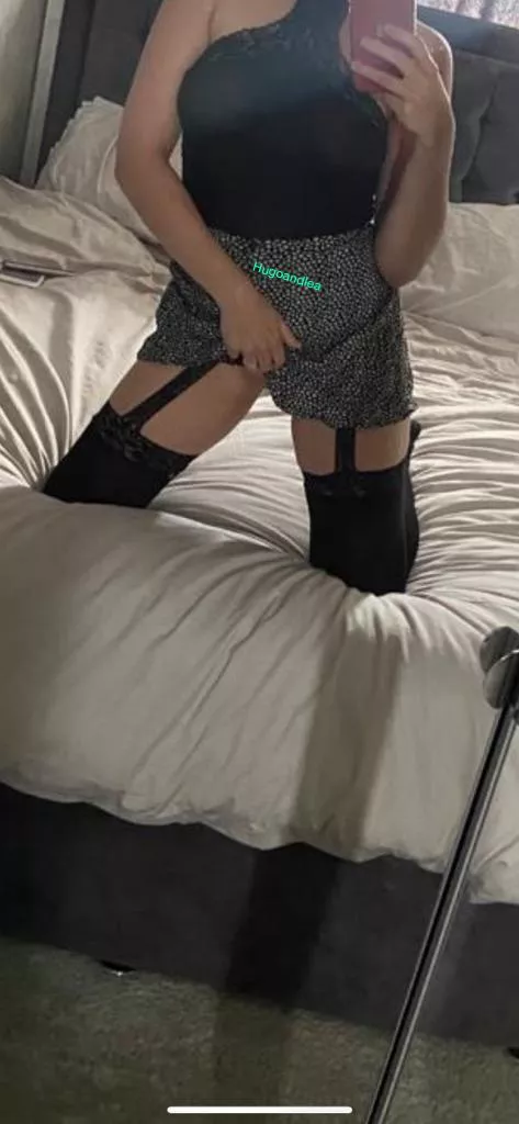 Excited for our Manchester FFM in July ( maybe more ) 😊 so many hot couples and females out there🔥[F]