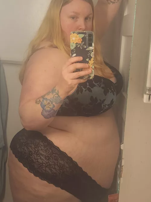 Excuse me while I feel myself 💋