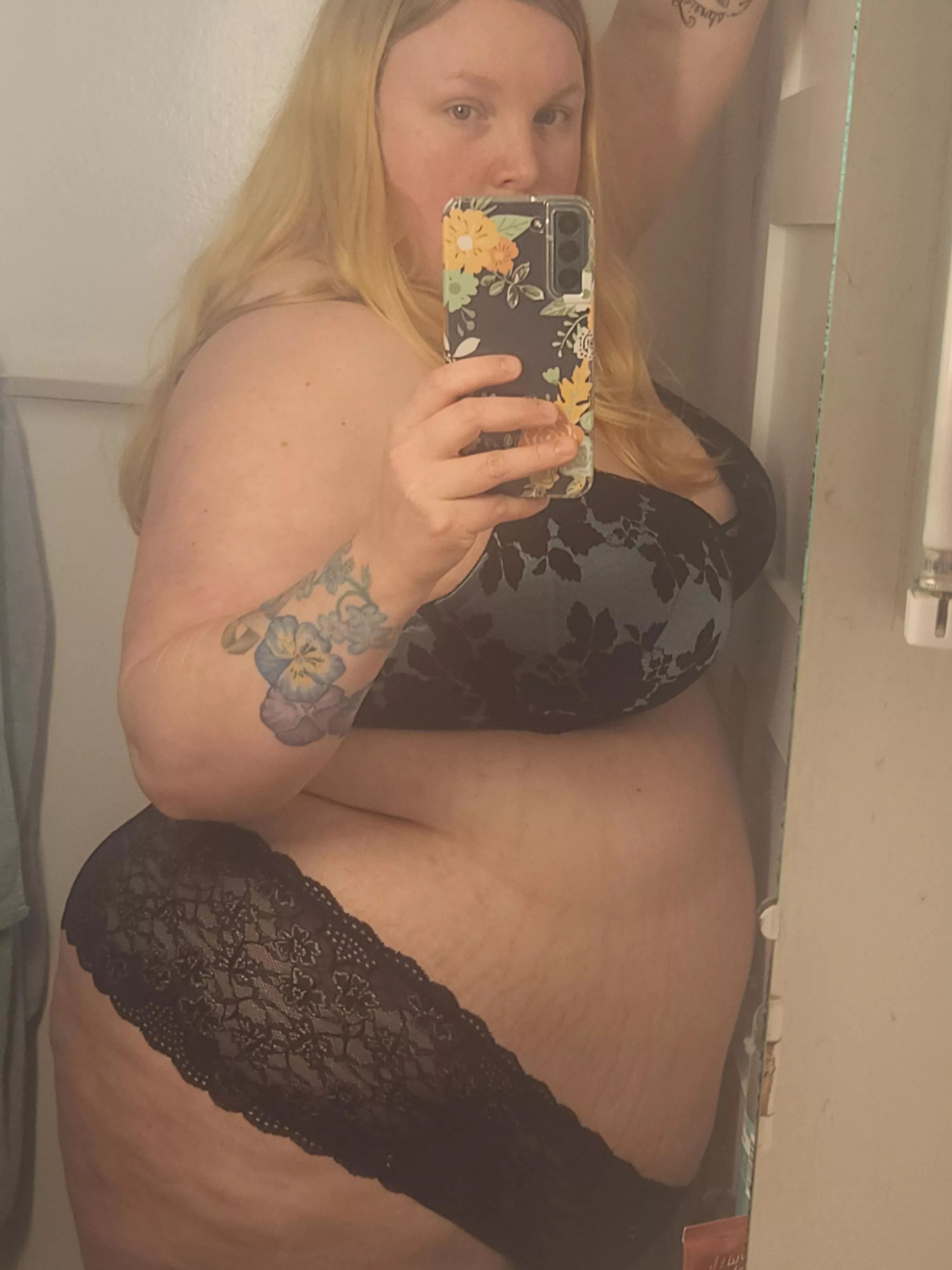 Excuse me while I feel myself 💋