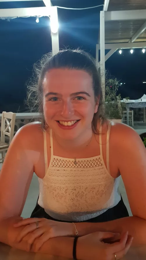 Exposing my slut Molly in a group chat so you can all degrade the whore sc: jamesmurphy2621