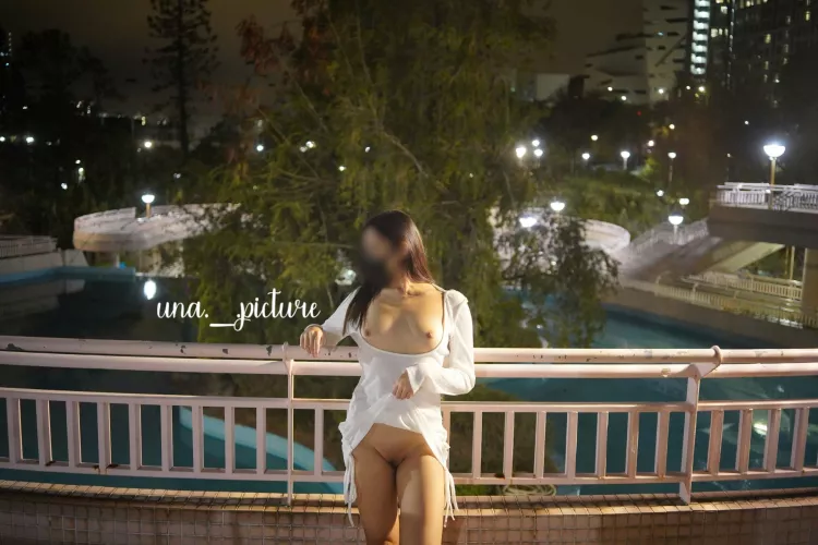 [F] Finally got my verification here, can't wait to share more public nudes🥳