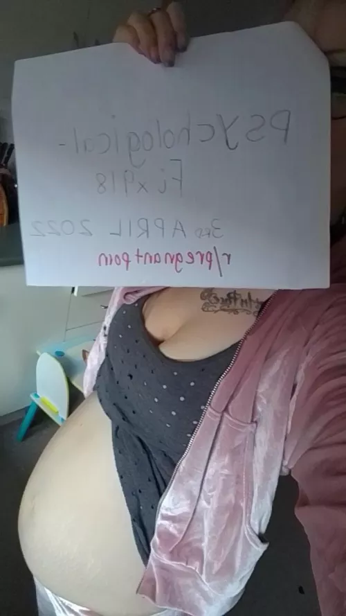 (f) HELLO .. I want to get verified so I can share my photos here