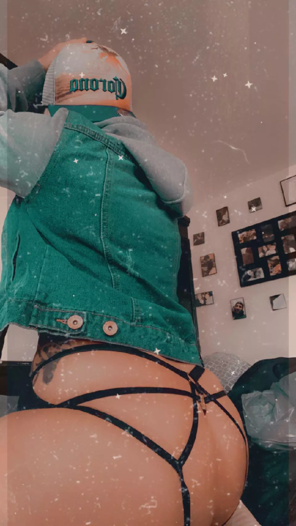 [F] ✨Making you horny 🍆and making you smile 😘are my two favorite things ✨😉 stop by and ask about my drawer, I’d love to make a fantasy become your reality