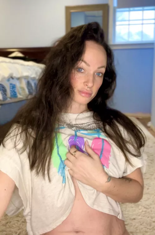 [f] run your fingers through, or pull- I love both 🥵