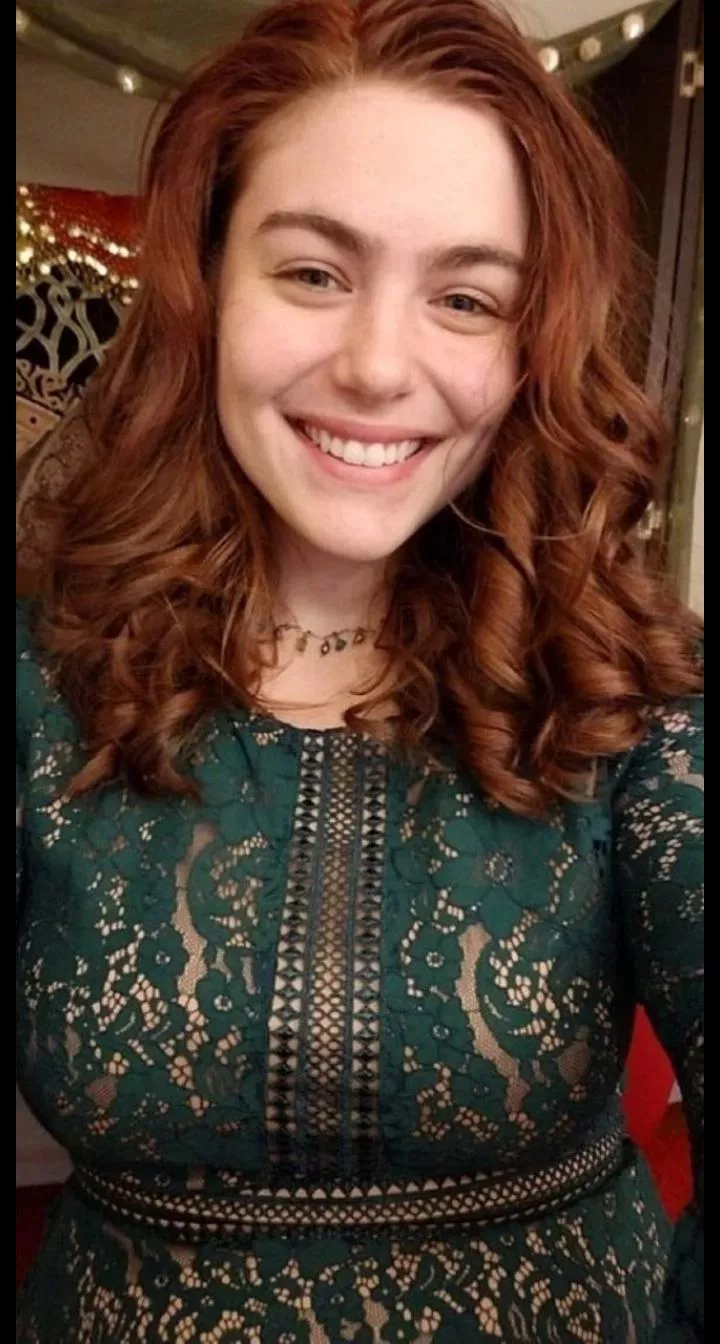 [F] Sending a masturbating video to every guy that upvotes ☺️ (My auto reply is on)[SC] lily_girl023