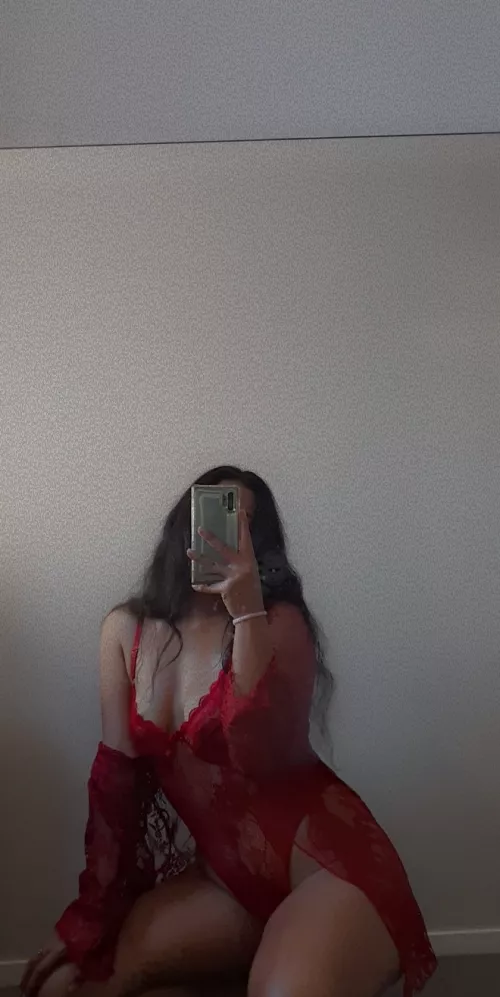 (f) stop in to say hello 🙈