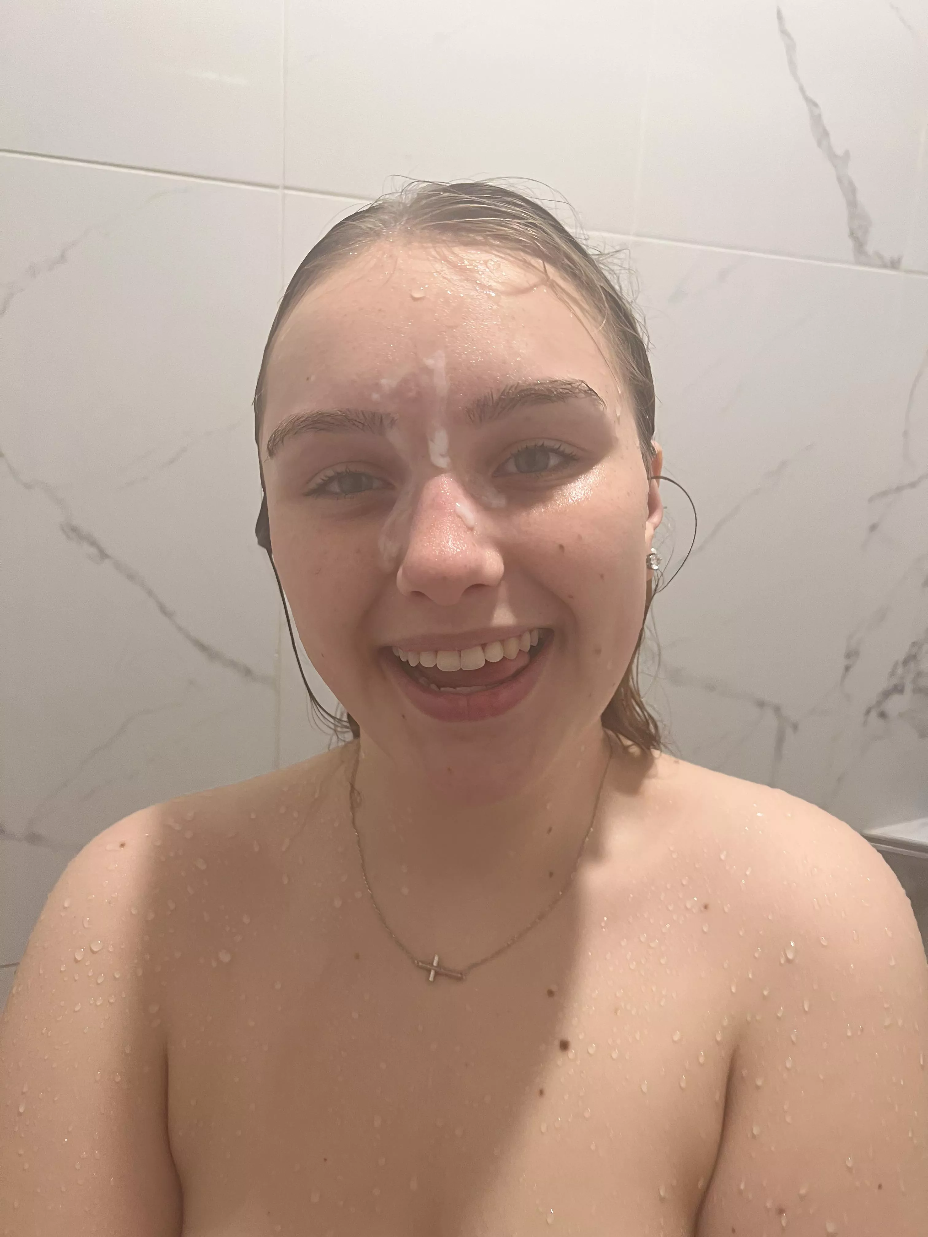 Facials are best in the shower 🛁