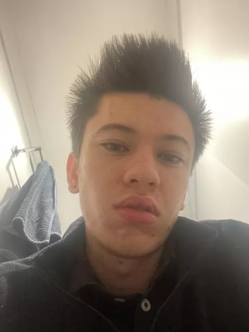 Feel like I’ve become less attractive in the past two years 😓