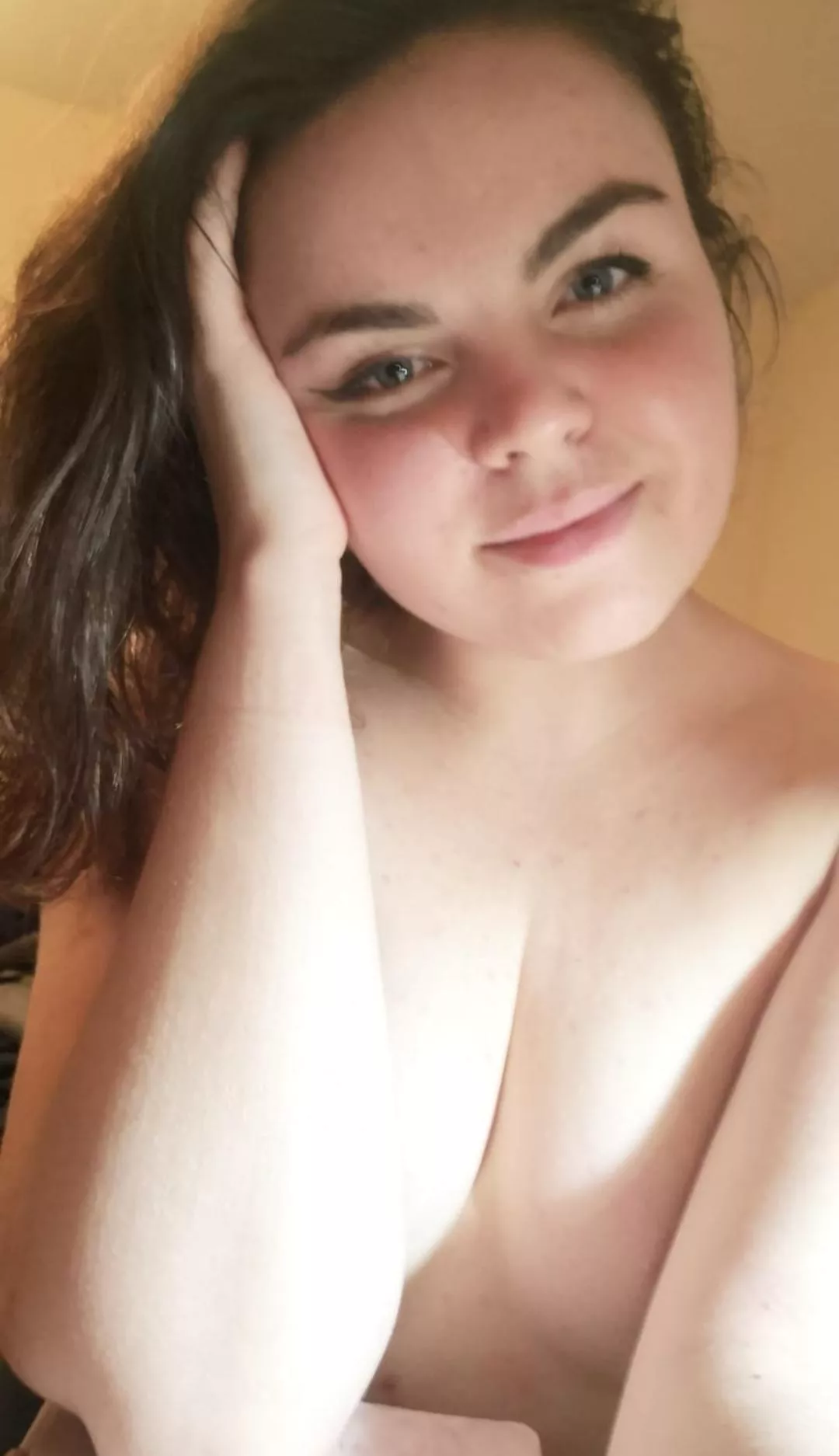 Feeling little bit shy 🙈