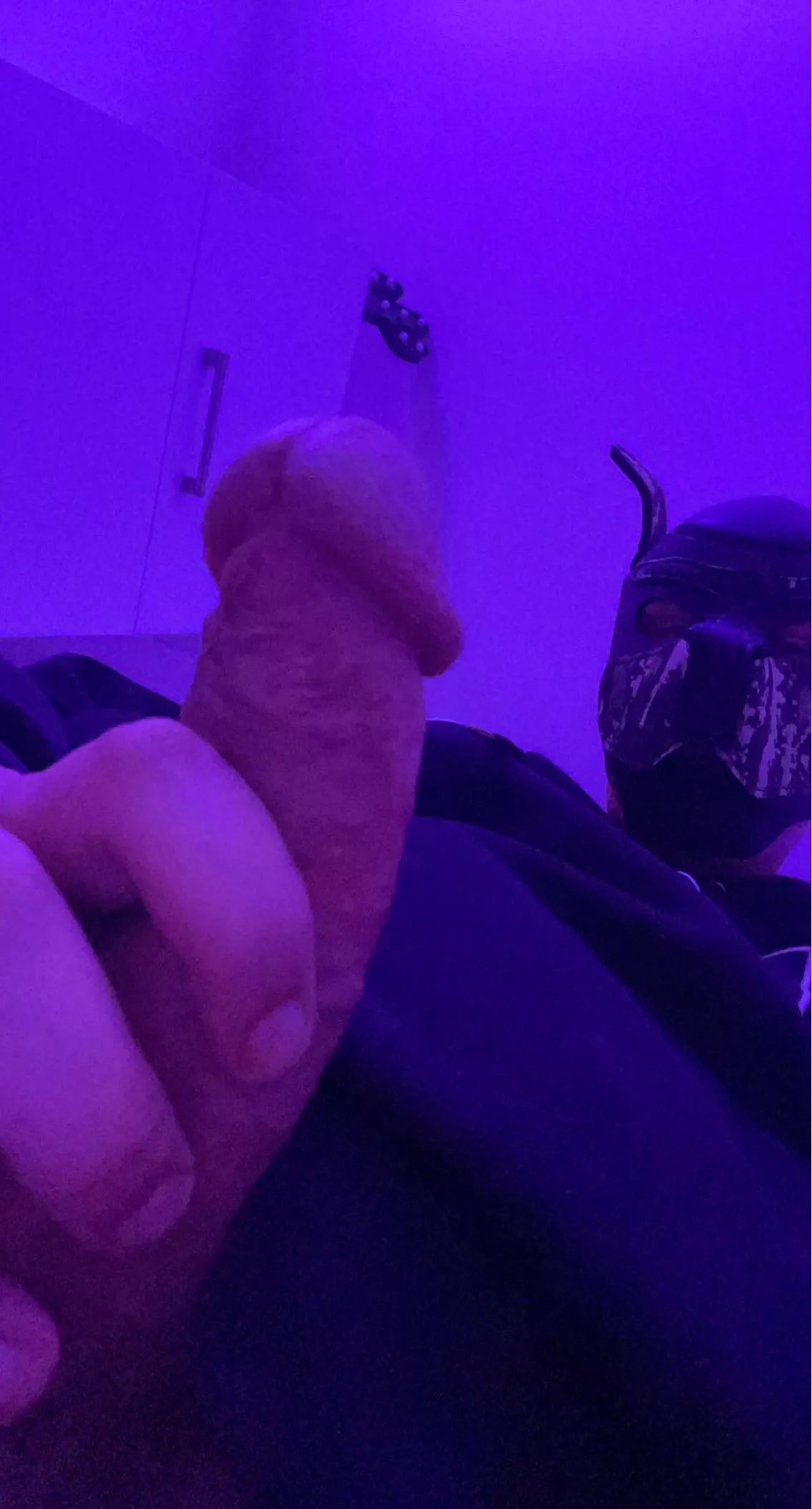 Feeling playful today, anyone wanna join me on snap?🐶 dm me🐶🦴