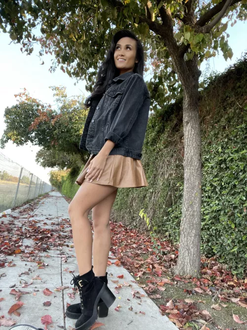 Feels great being gorgeous and naughty Asian girl.😈