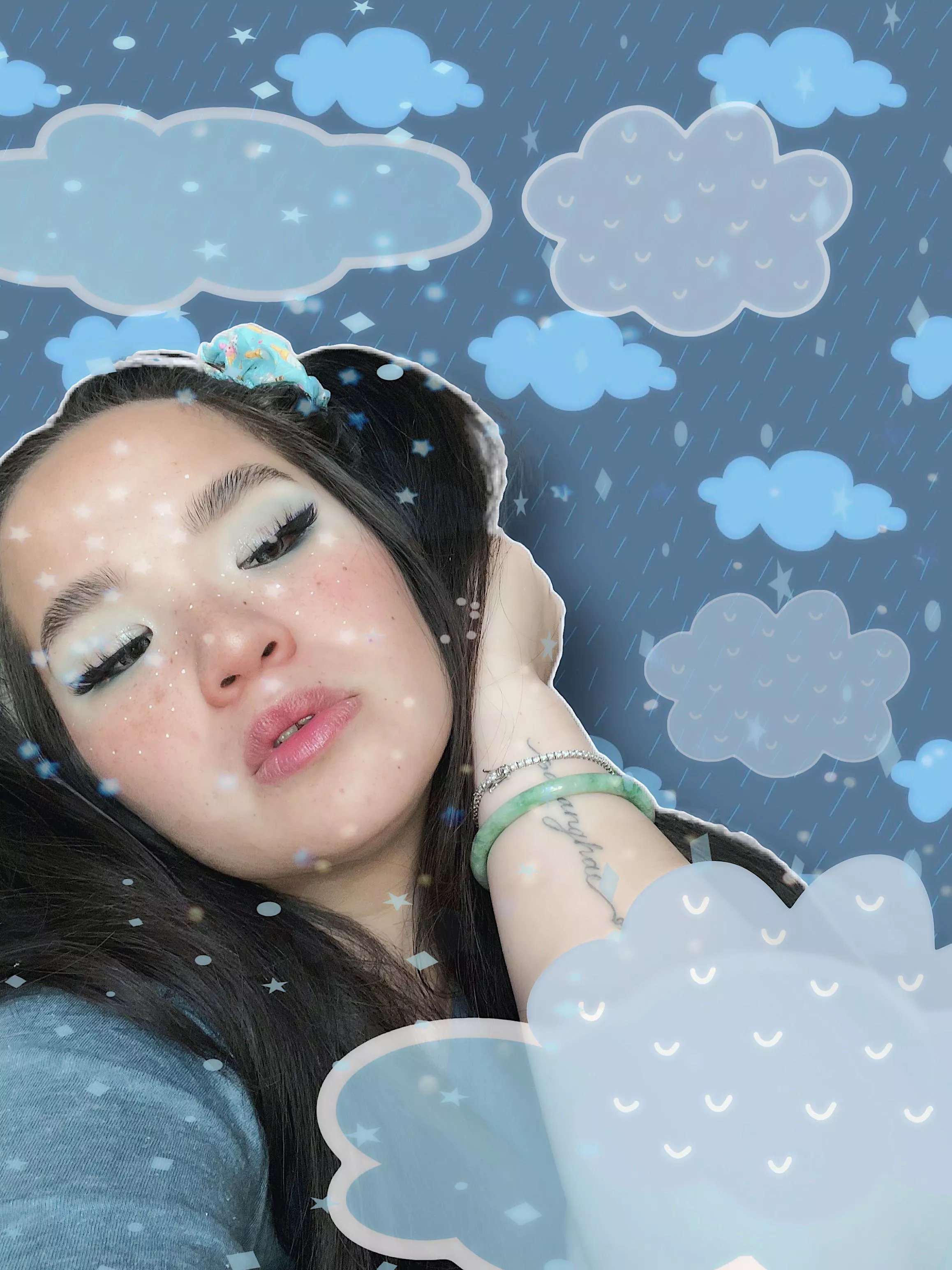 felt bwuee today💙 first edit evaaa! is it cuteee?