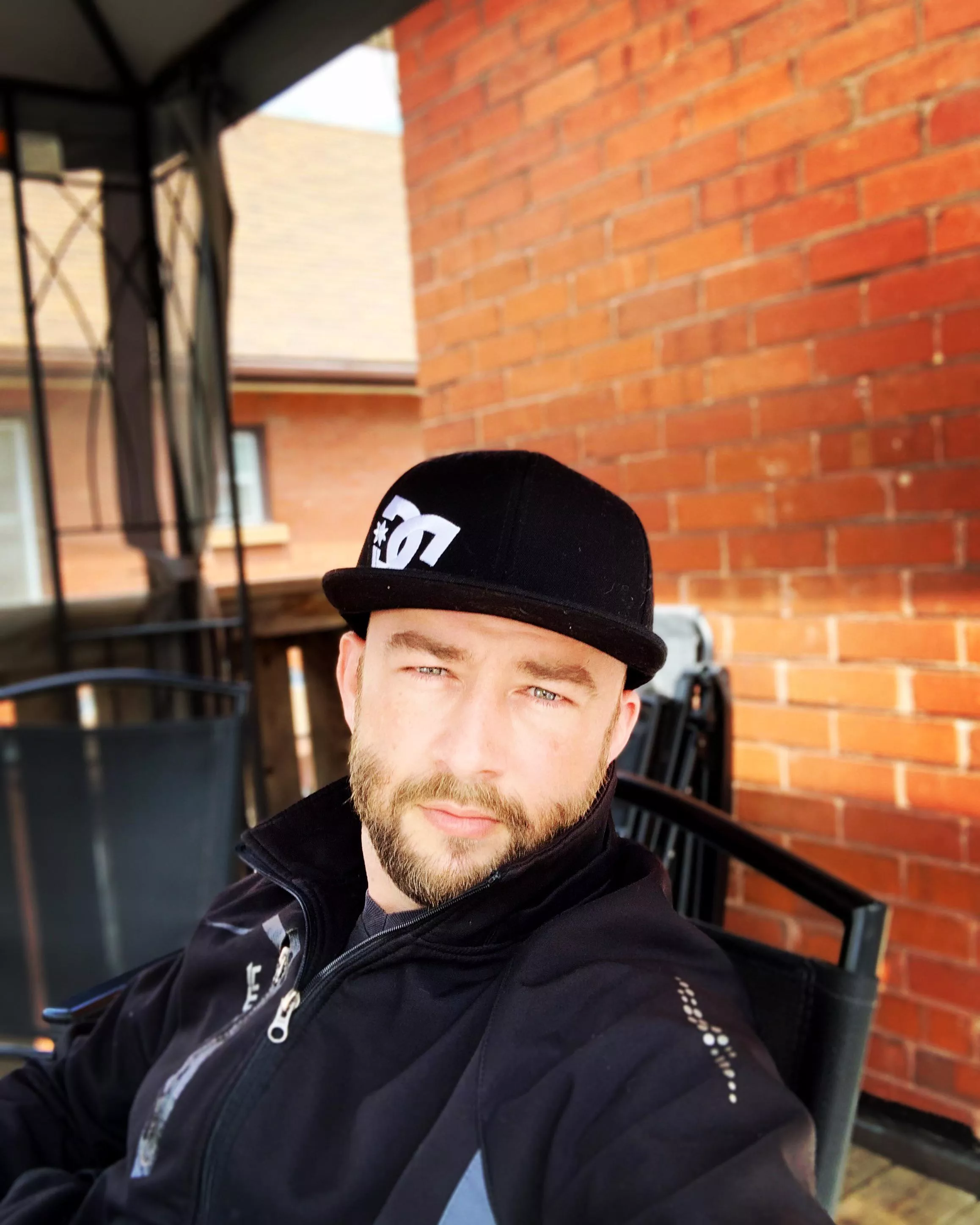 Felt kinda cute, hit me up if y’all play Apex or D2 on PS4