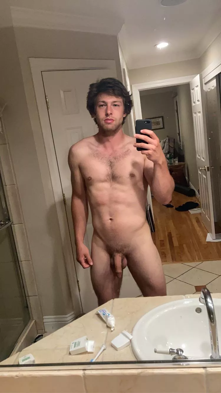 finished my finals today. feeling proud of my body too