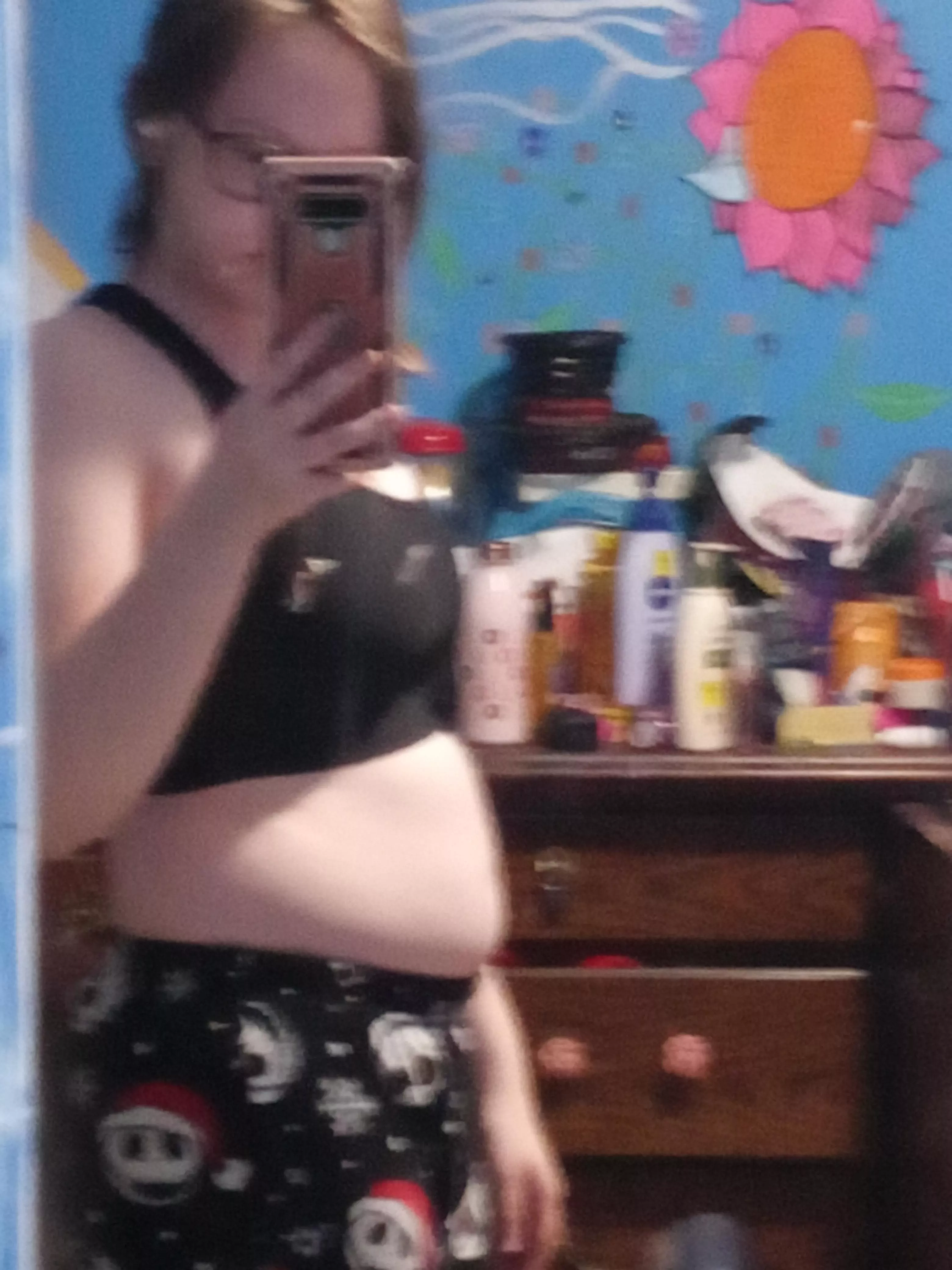 first day. working out at home cause the gym in my town has awful hours. aiming for abs by july for florida. ill update in a week with dieting and exercise. any tips would be gladly appreciated!